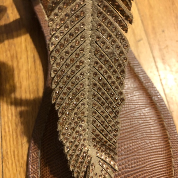 Carlos - Picture 4 of 6